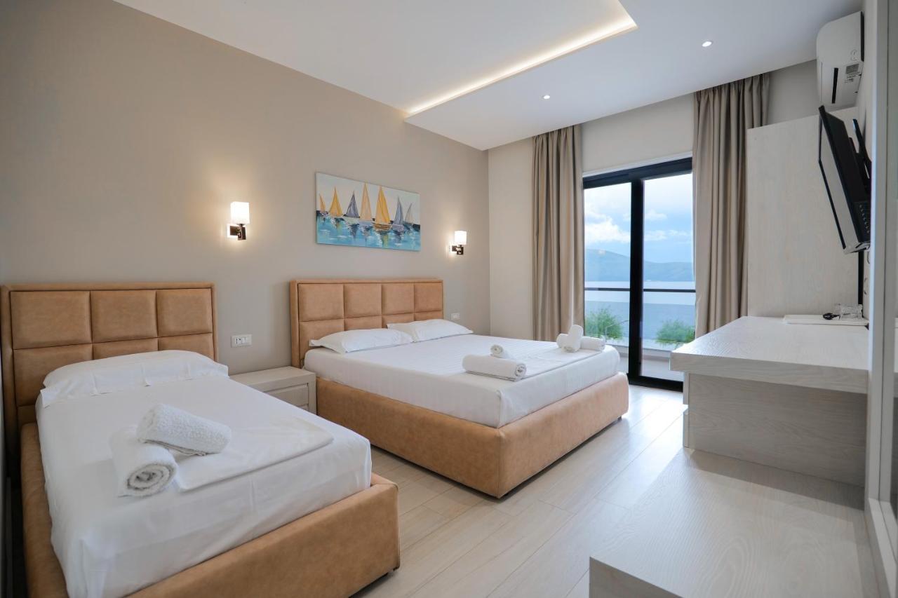 Hotel Roalb Radhimë Екстериор снимка